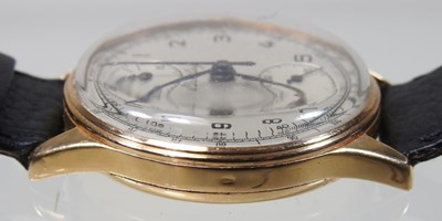 Lot 59 - A Breitling 18 carat rose gold cased vintage gentleman's chronograph wristwatch