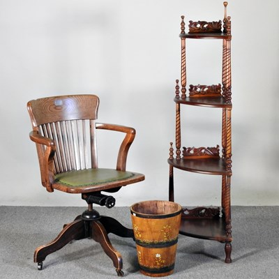 Lot 189 - An early 20th century swivel desk chair,...