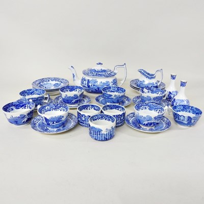 Lot 86 - A Spode Italian pattern blue and white tea...