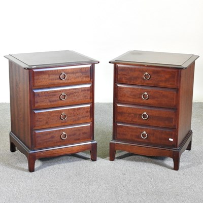 Lot 172 - A pair of Stag bedside chests (2)