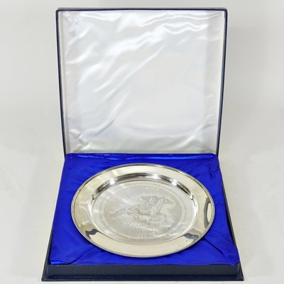 Lot 12 - A modern silver plate, of horseracing interest,...