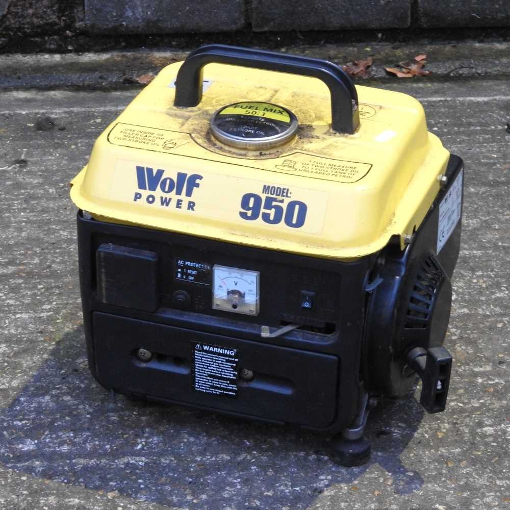 Generator 950 Lot 60 - A Wolf Power 950 petrol generator