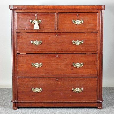 Lot 268 - A late Victorian walnut chest of drawers