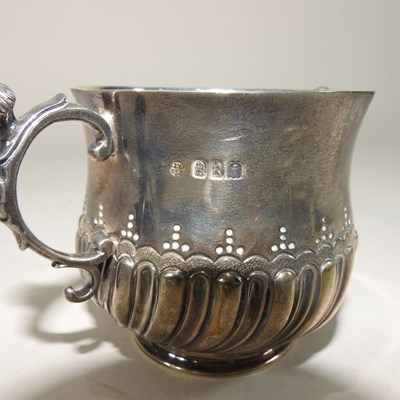 Lot 33 - An Edwardian Britannia standard silver cup and cover