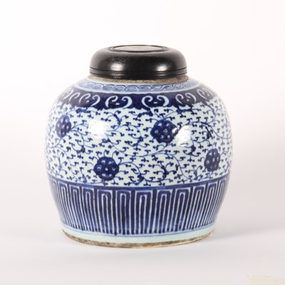 Lot 218 - A Chinese blue and white porcelain ginger jar,...