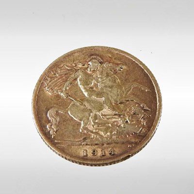 Lot 107 - A George V half sovereign, dated 1914