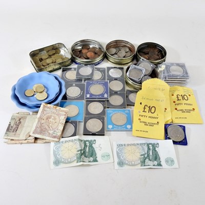 Lot 365 - A collection of coins and banknotes, to...