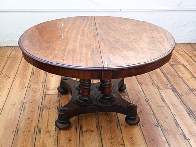 Lot 341 - A Victorian mahogany circular dining table,...