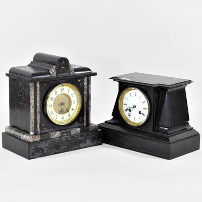 Lot 425 - A Victorian black slate mantel clock, 26cm...