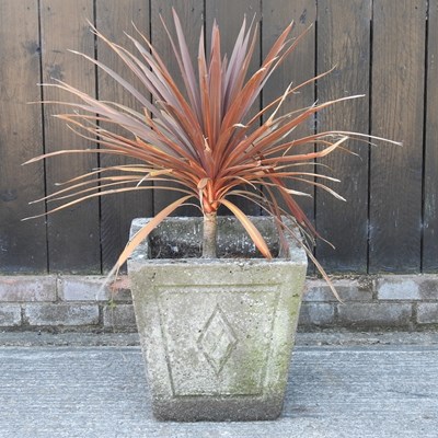 Lot 311 - A reconstituted stone garden planter