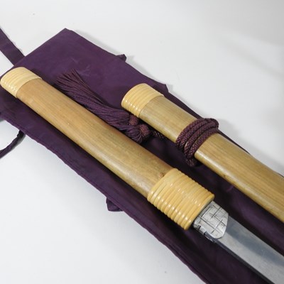 Lot 80 - A mid 20th century Japanese short sword