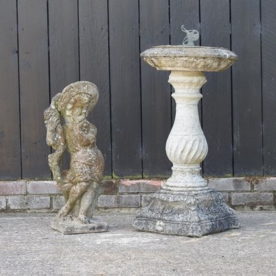 Lot 313 - A reconstituted stone sun dial
