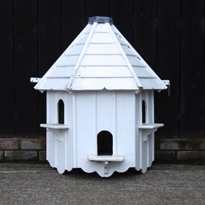 Lot 332 - A white painted wooden dovecote
