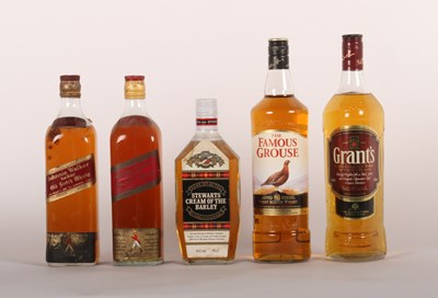 Lot 199 - Five bottles of whisky, to include two Johnnie...