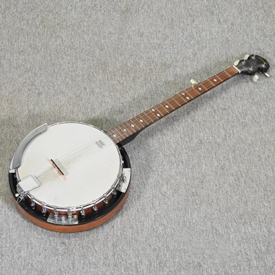 Lot 583 - A Stagg banjo