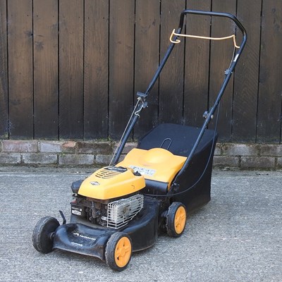 Lot 336 - A McCulloch 440 petrol lawnmower