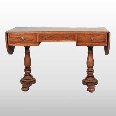 Lot 697 - A William IV mahogany sofa table