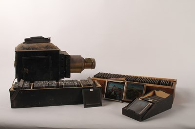 Lot 315 - A vintage magic lantern projector and slides
