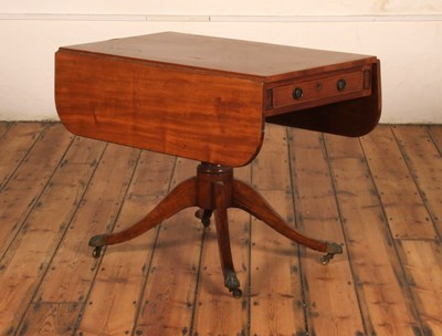 Lot 405 - A Regency mahogany Pembroke table, having a...