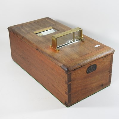Lot 211 - A 19th century wooden shop till