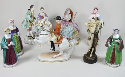 Lot 54 - A collection of various figures