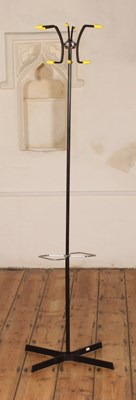 Lot 318 - A mid 20th century Hago Atomic metal hat stand,...