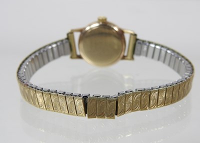 Lot 34 - A 9 carat gold cased Omega ladies' wristwatch,...