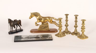 Lot 428 - A collection of mixed metalwares, to include a...