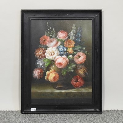 Lot 657 - Attributed to Emilio Greco
