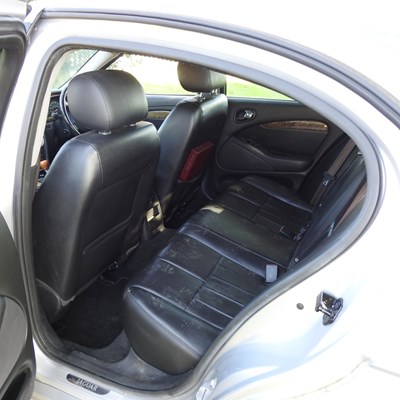 Lot 3 - A Jaguar S type, 2004, silver, petrol, V6 auto,...
