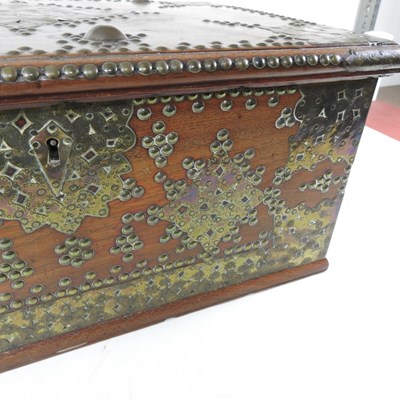 Lot 22 - A 19th century African Zanzibar hardwood box,...