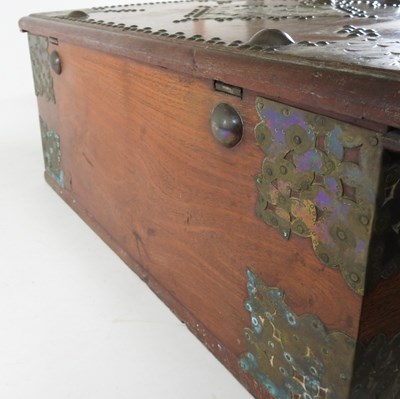 Lot 22 - A 19th century African Zanzibar hardwood box,...