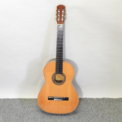 Lot 711 - A Spanish Alhambra classical acoustic guitar