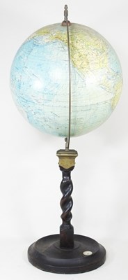 Lot 7 - An early 20th century Rath terrestrial 33cm...