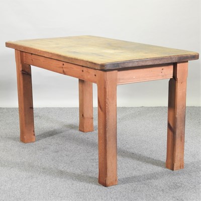 Lot 61 - A pine kitchen table