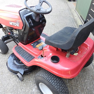 Lot 2 - A Mountfield MTD petrol ride on lawn mower
