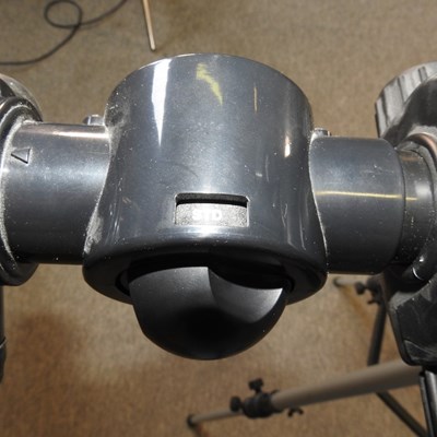 Lot 260 - A Bushnell telescope