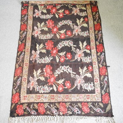 Lot 464 - A kelim rug, with floral design