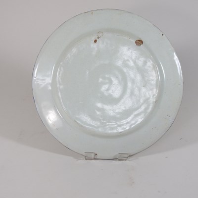 Lot 113 - An Italian maiolica plate