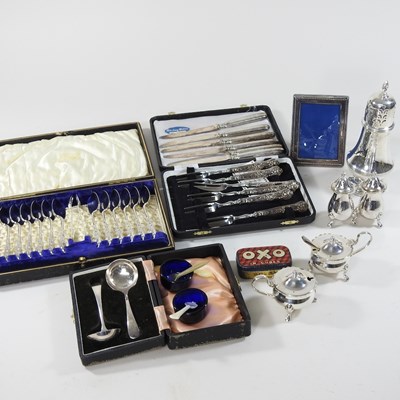 Lot 120 - A collection of silver and plated items