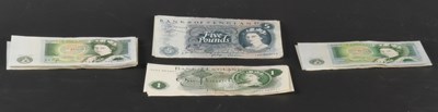 Lot 206 - A collection of Bank of England banknotes,...