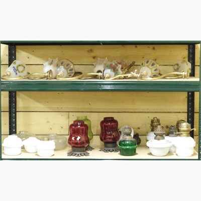 Lot 422 - A collection of wall lights and glass fonts