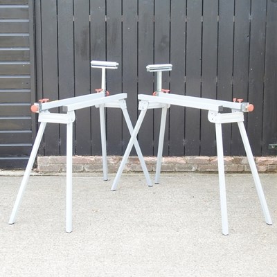 Lot 492 - A pair of adjustable mitre saw stands (2)