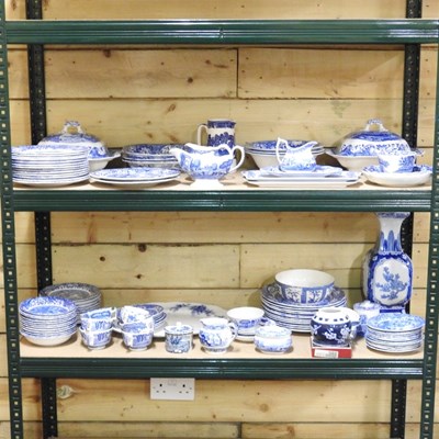 Lot 416 - A collection of Staffordshire blue and white...