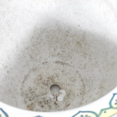 Lot 441 - A collection of three oriental porcelain...