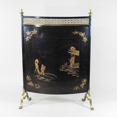 Lot 594 - A Chinese fire screen