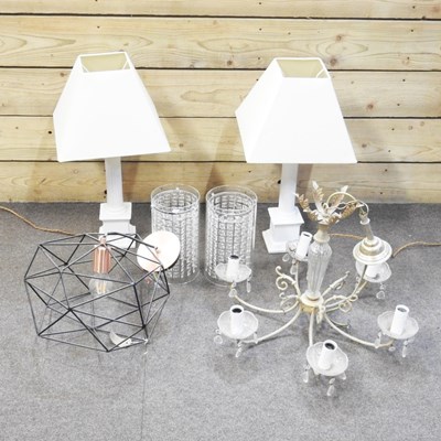Lot 515 - A pair of lamps, together with various lights