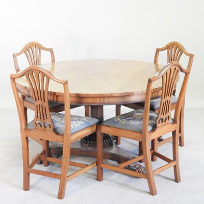 Lot 531 - A late Regency rosewood circular dining table,...
