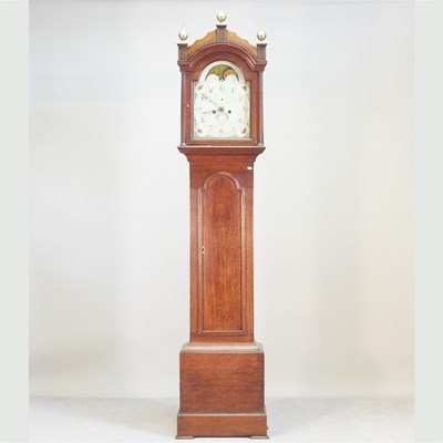 Lot 127 - A George III oak cased longcase clock, the...