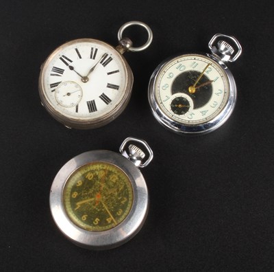 Lot 386 - A silver openface pocketwatch, the case marked...